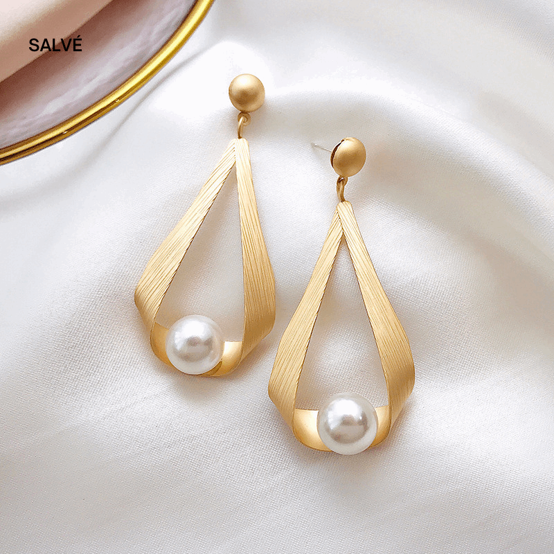Martina Gold Earrings